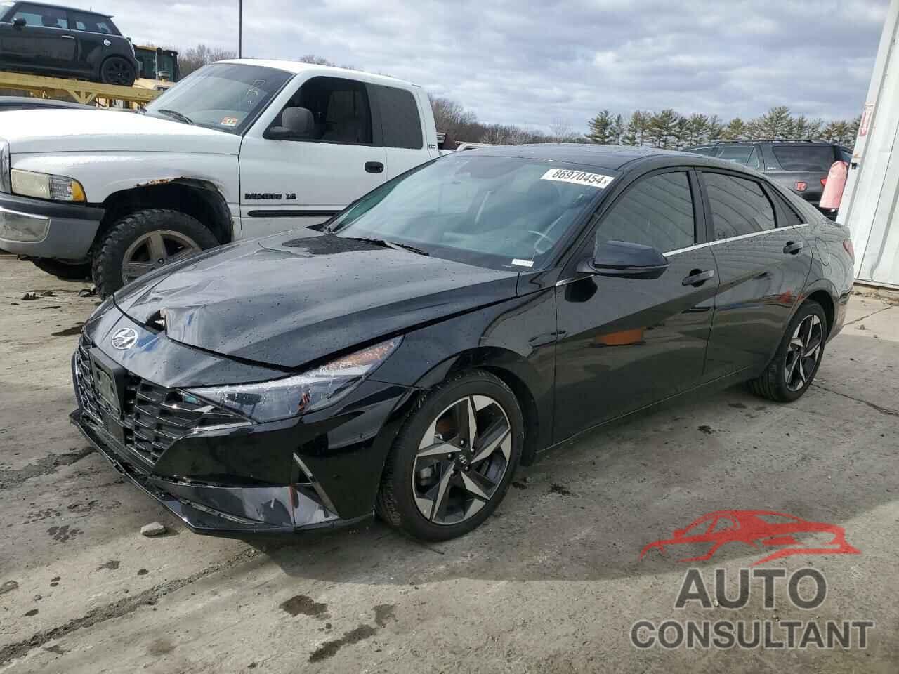 HYUNDAI ELANTRA 2021 - KMHLP4AG5MU072401