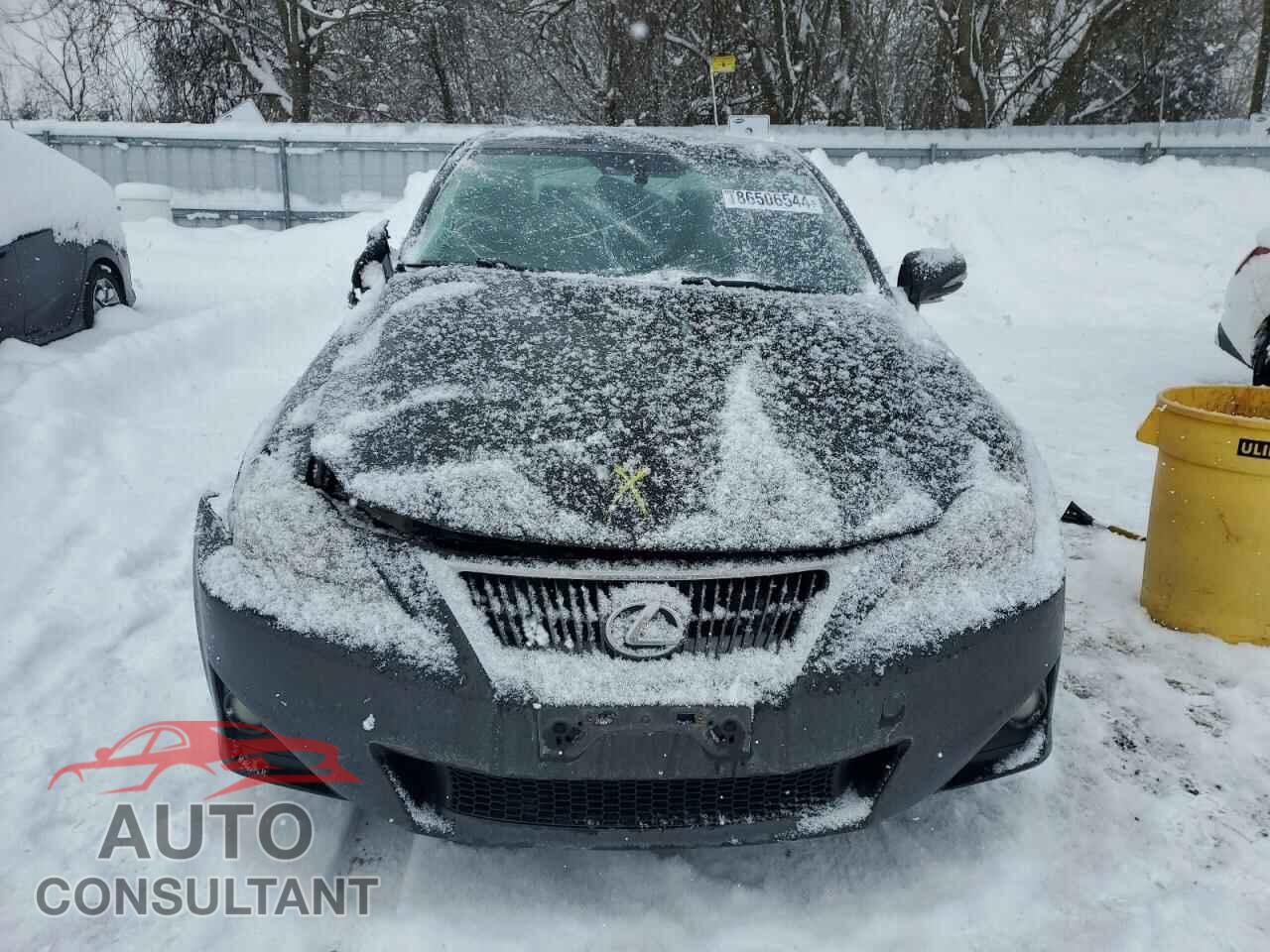 LEXUS IS 2011 - JTHCE5C20B5000593