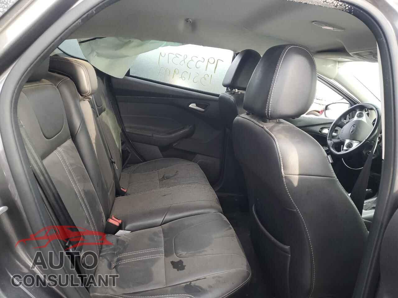 FORD FOCUS 2014 - 1FADP3K29EL146969