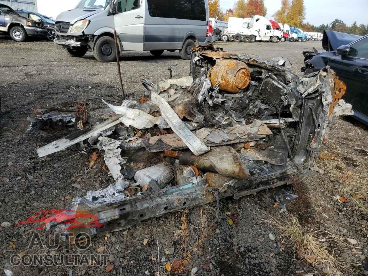PORSCHE CAYENNE 2024 - WP1AA2AY3RDA12729