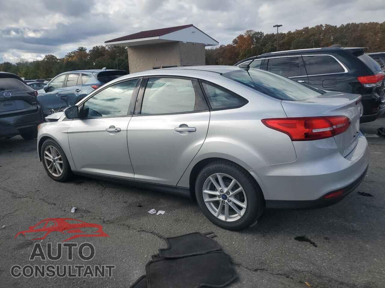 FORD FOCUS 2016 - 1FADP3F26GL388986