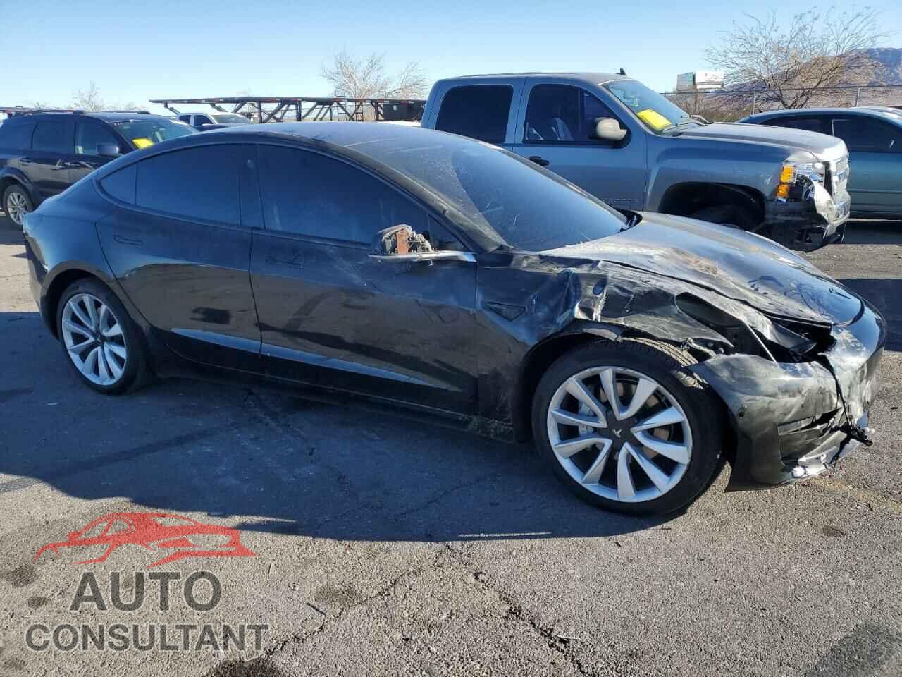TESLA MODEL 3 2018 - 5YJ3E1EA0JF049112