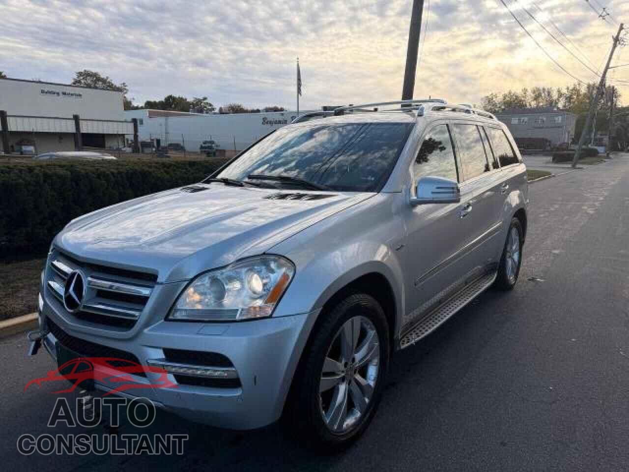 MERCEDES-BENZ GL-CLASS 2011 - 4JGBF2FE4BA678345