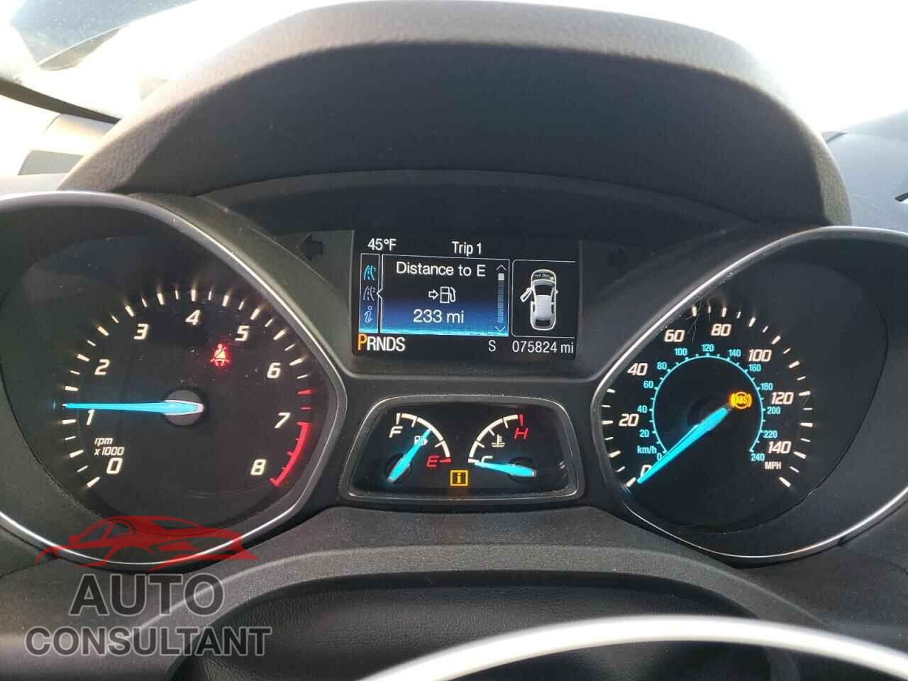 FORD ESCAPE 2015 - 1FMCU9JX0FUA08677