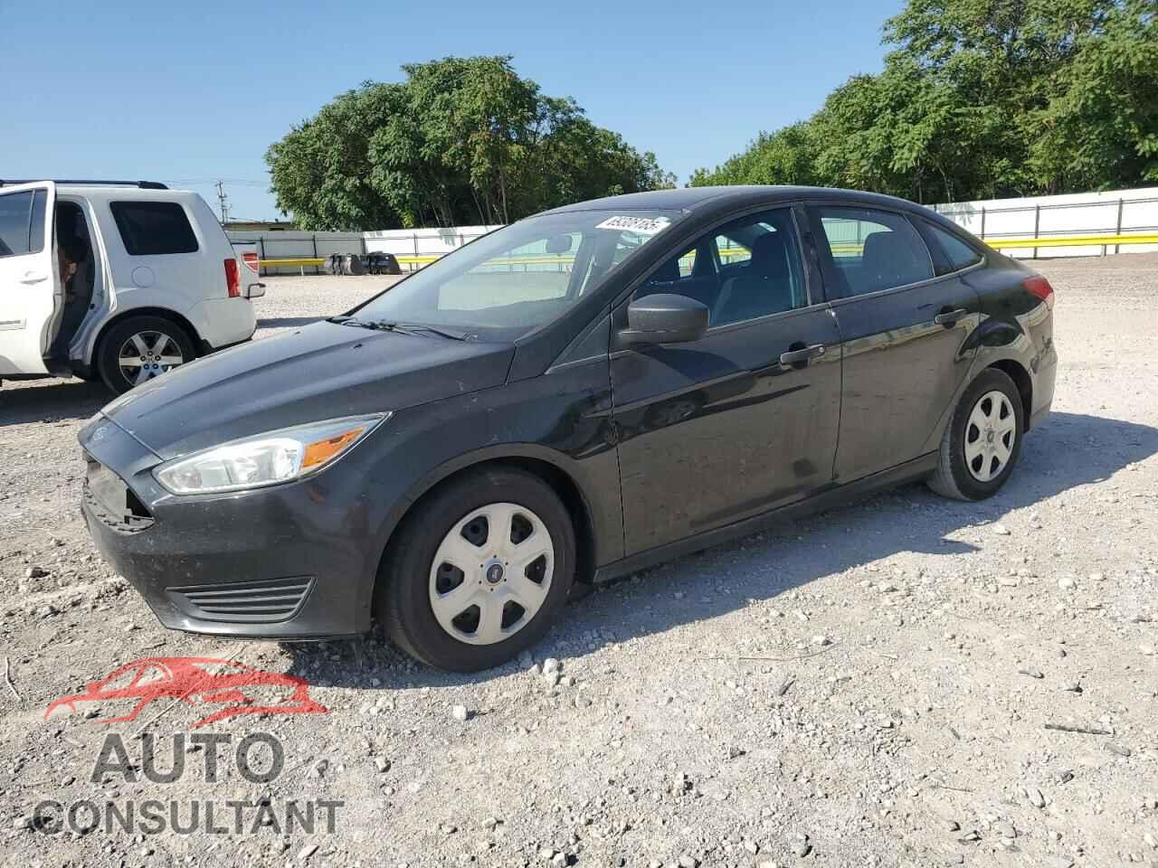 FORD FOCUS 2015 - 1FADP3E26FL340727