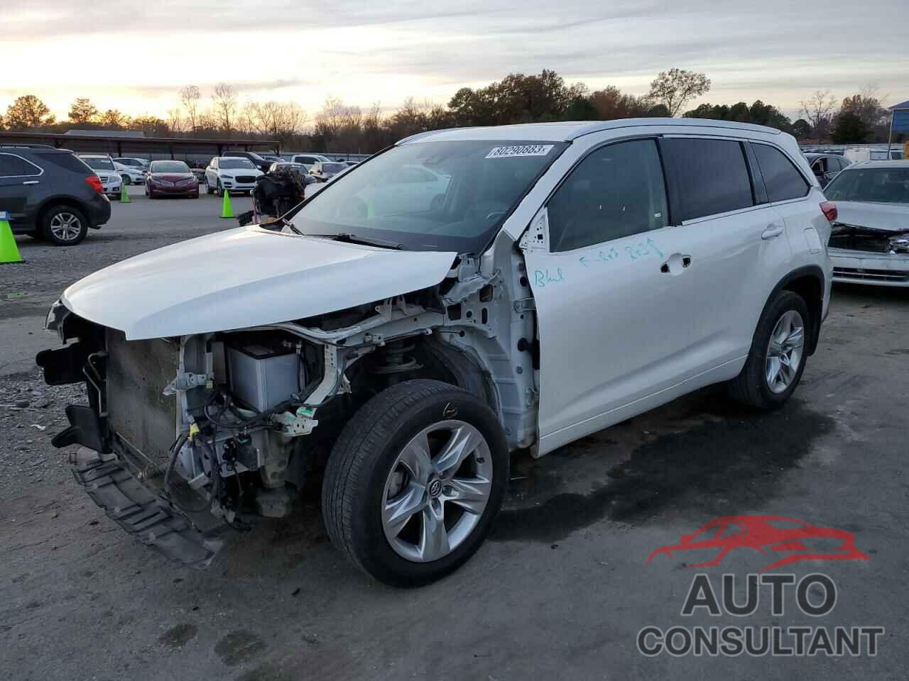 TOYOTA HIGHLANDER 2019 - 5TDYZRFH4KS295551