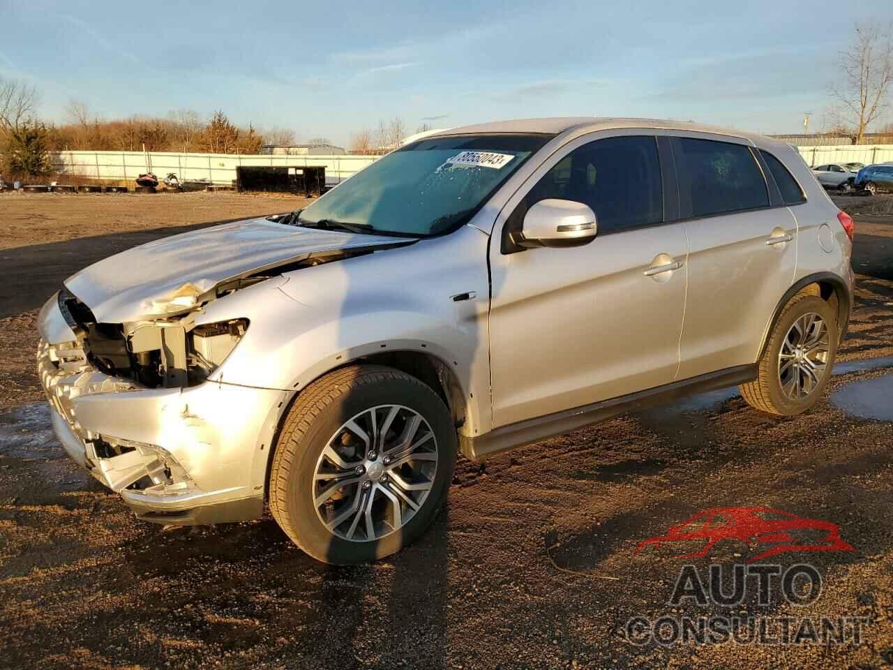 MITSUBISHI OUTLANDER 2018 - JA4AR3AU6JU021288