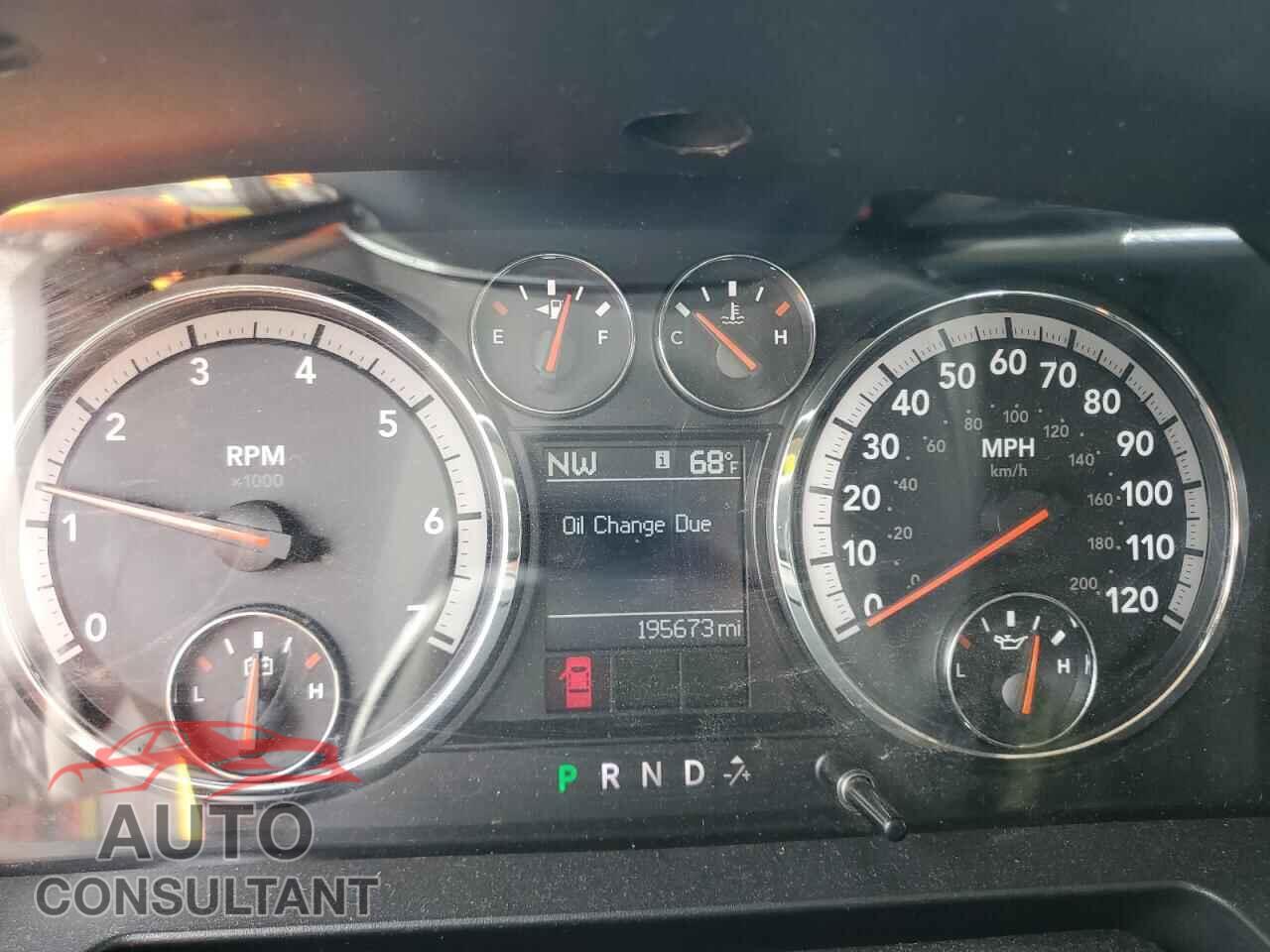 DODGE RAM 1500 2012 - 1C6RD7LT0CS320431