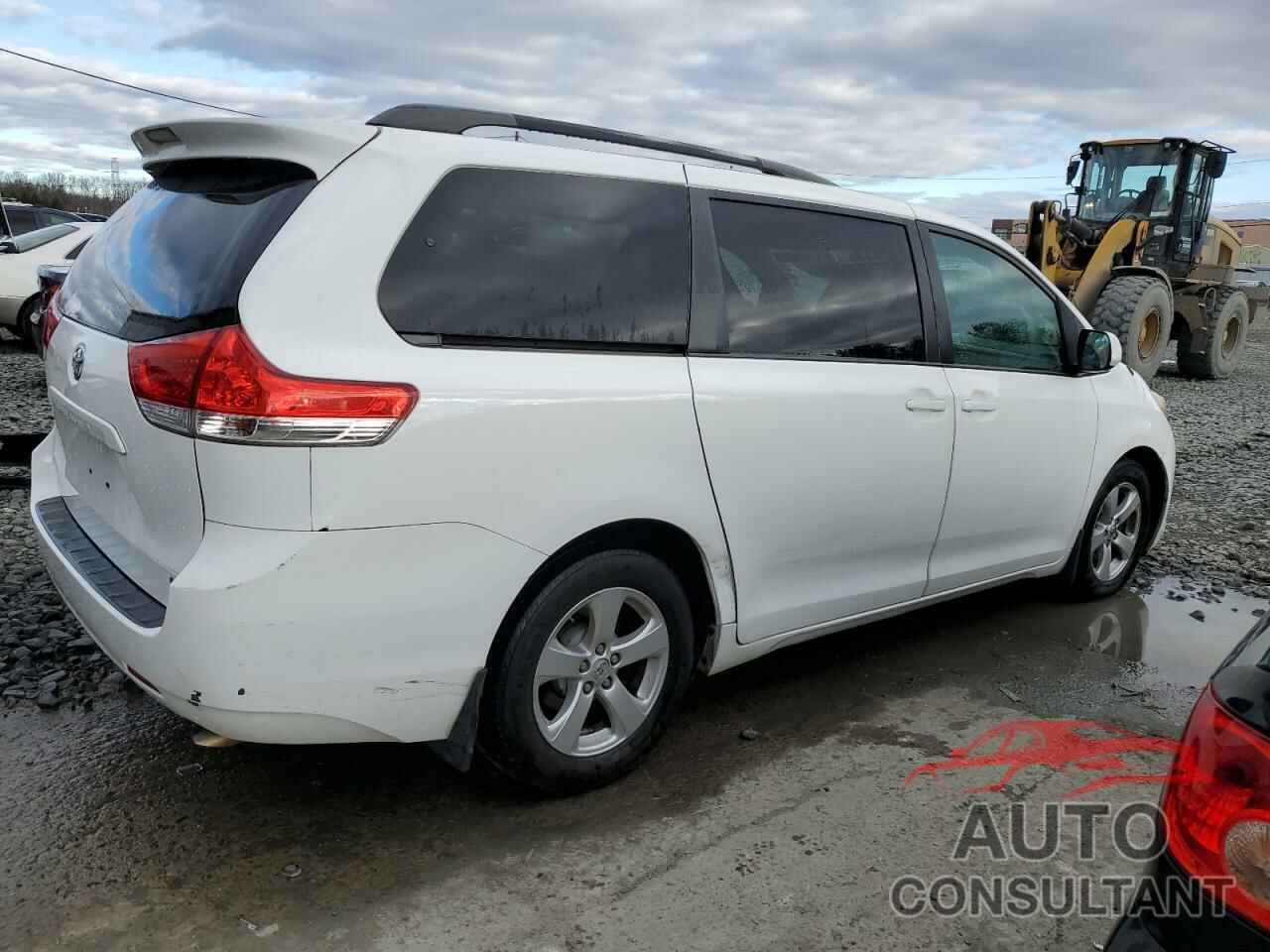 TOYOTA All Models 2013 - 5TDKK3DC6DS328311