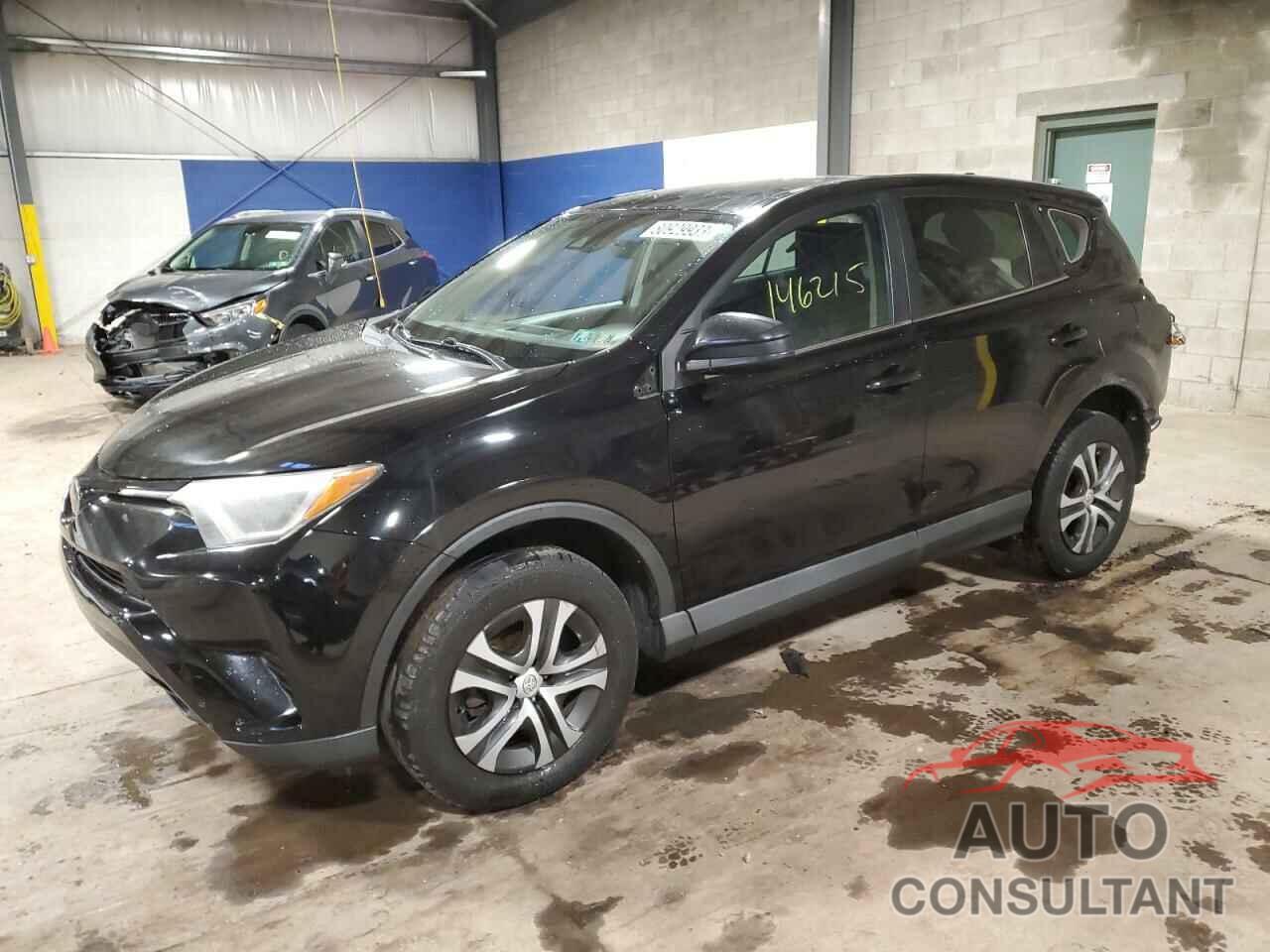 TOYOTA RAV4 2017 - 2T3BFREV9HW584728