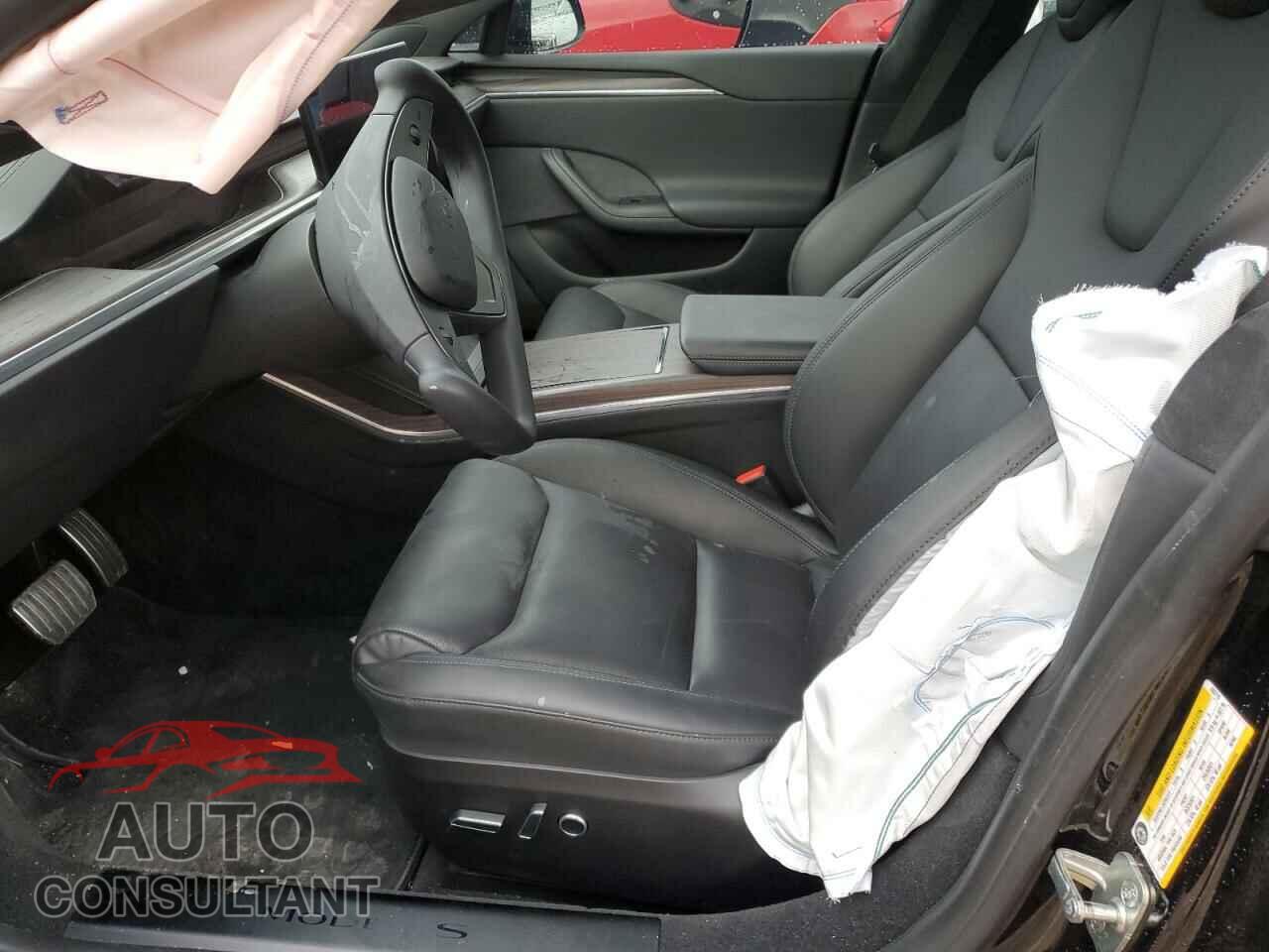 TESLA MODEL S 2022 - 5YJSA1E58NF488719