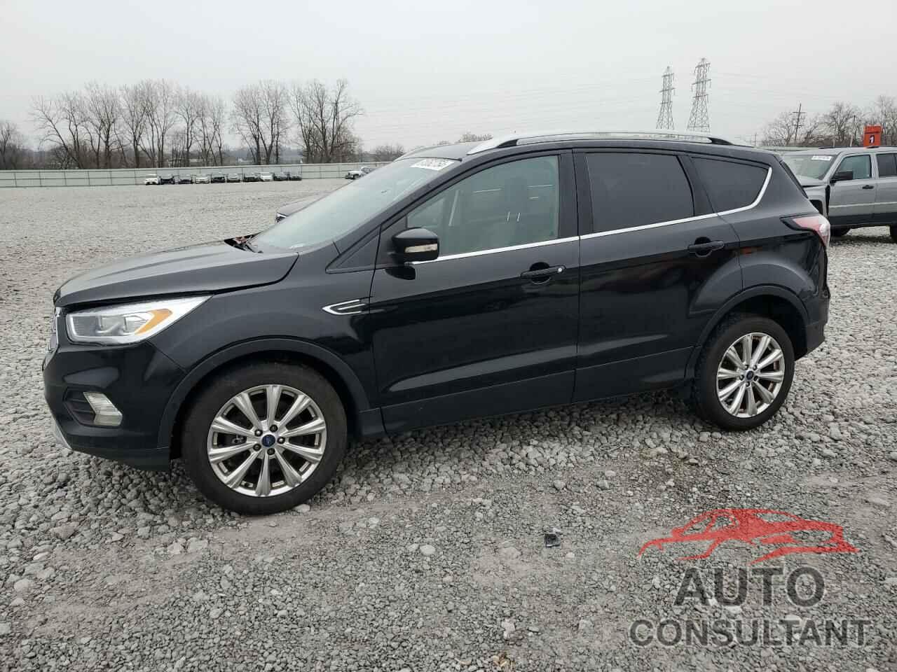 FORD ESCAPE 2017 - 1FMCU9J93HUA00996