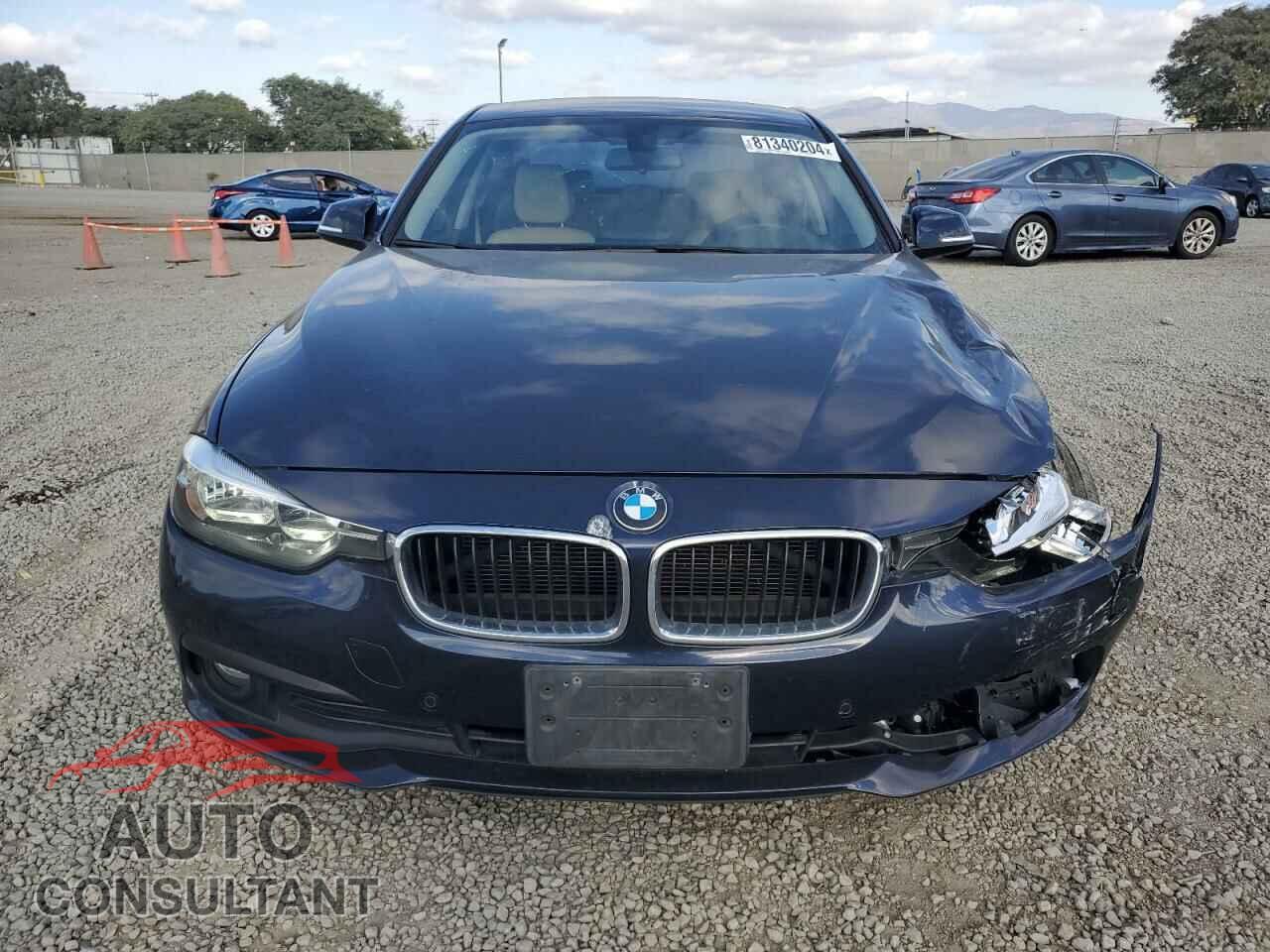 BMW 3 SERIES 2017 - WBA8A9C58HK620118