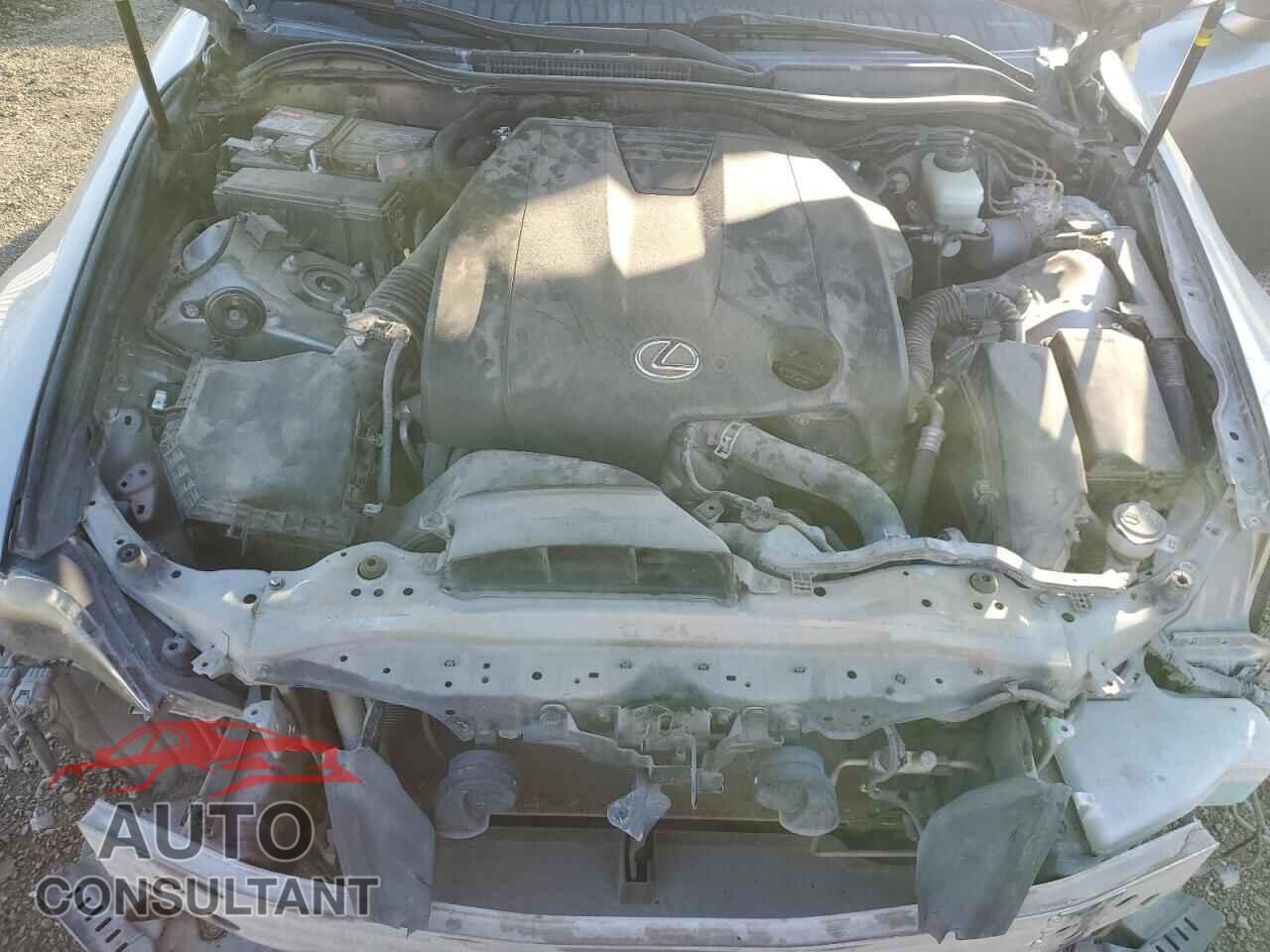 LEXUS IS 2015 - JTHBF1D23F5045243
