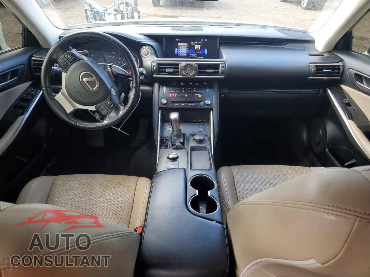 LEXUS IS 2017 - JTHCM1D29H5022675