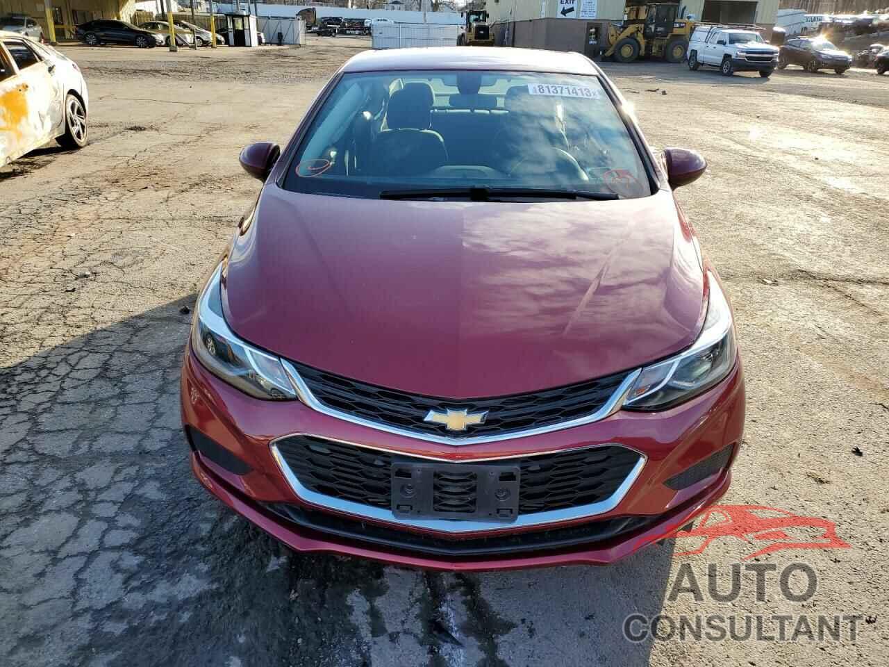 CHEVROLET CRUZE 2018 - 1G1BE5SM3J7172435