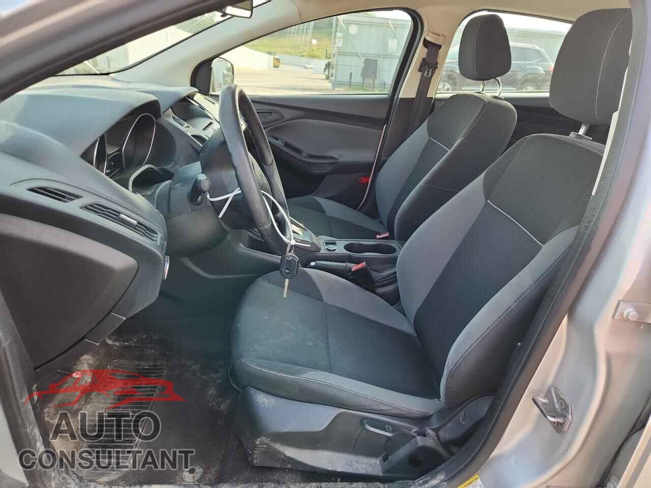 FORD FOCUS 2014 - 1FADP3E20EL288445