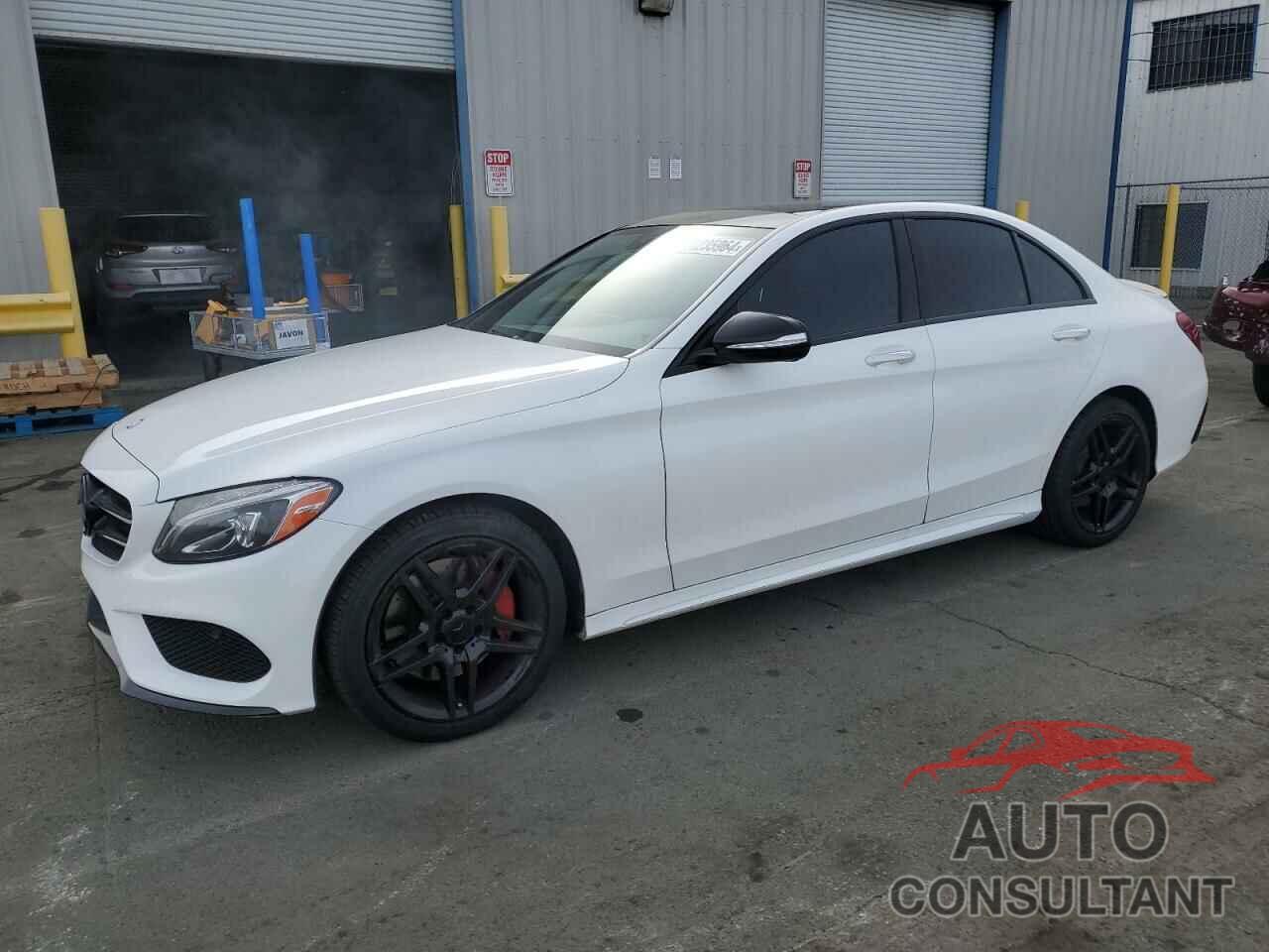 MERCEDES-BENZ C-CLASS 2015 - 55SWF6GB6FU031135