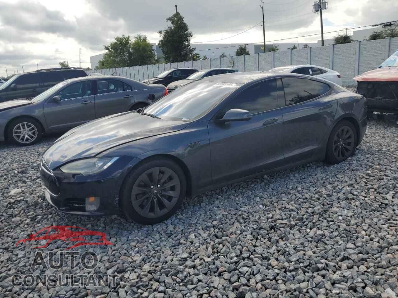 TESLA MODEL S 2015 - 5YJSA1H20FF087250