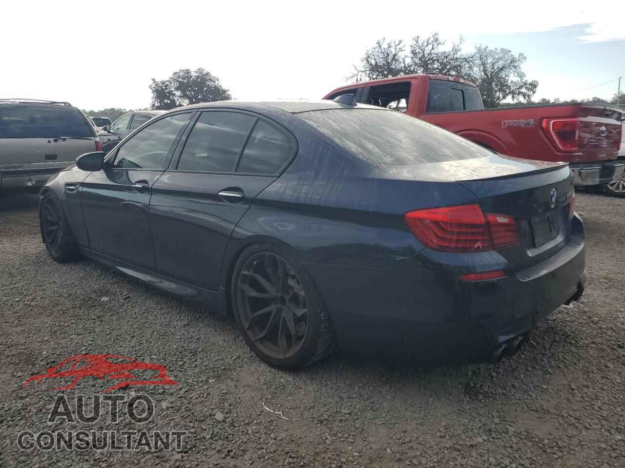 BMW M5 2014 - WBSFV9C52ED097461