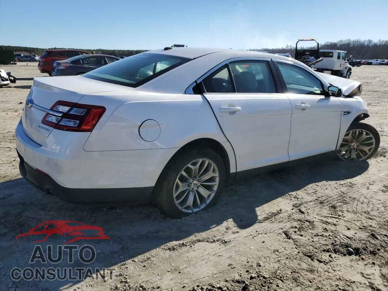 FORD TAURUS 2017 - 1FAHP2F85HG119209