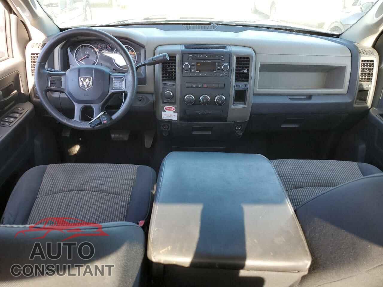 DODGE RAM 1500 2012 - 1C6RD7FT4CS144396
