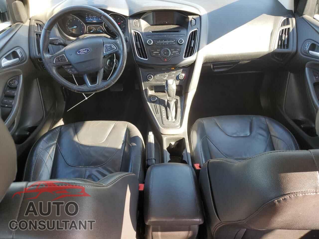 FORD FOCUS 2016 - 1FADP3F21GL332292