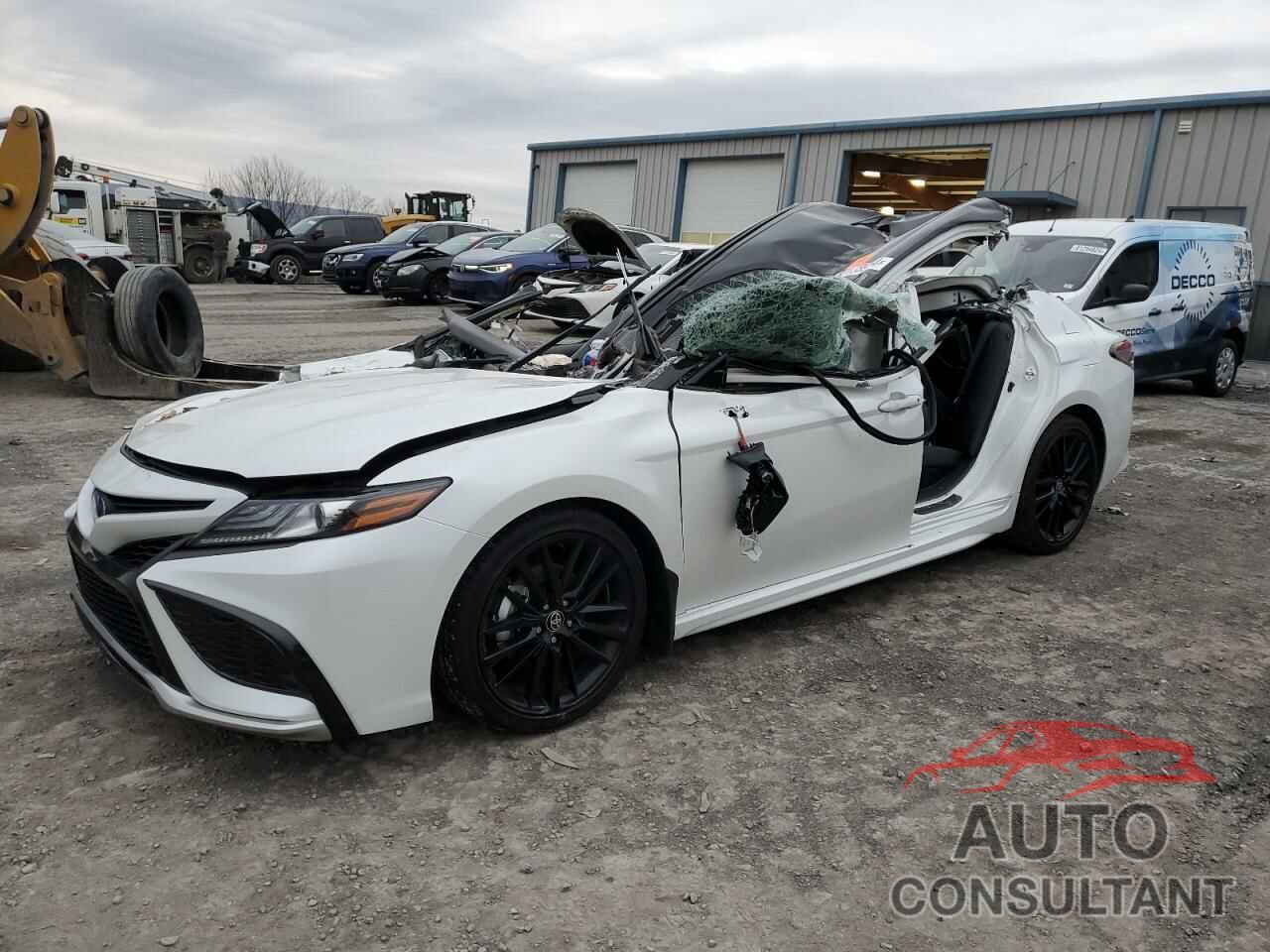 TOYOTA CAMRY 2024 - 4T1K31AK7RU077021