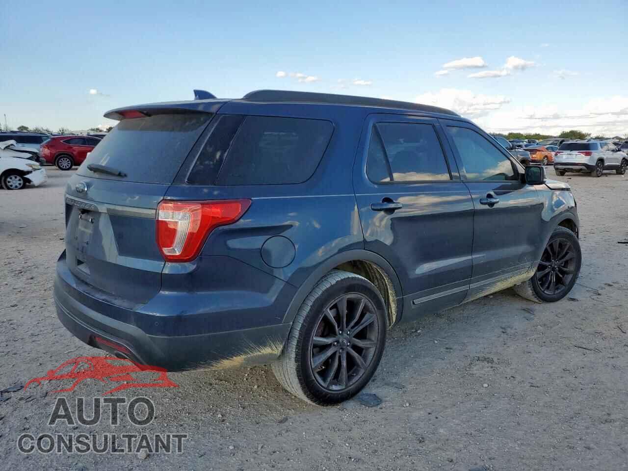 FORD EXPLORER 2017 - 1FM5K7D88HGB20815