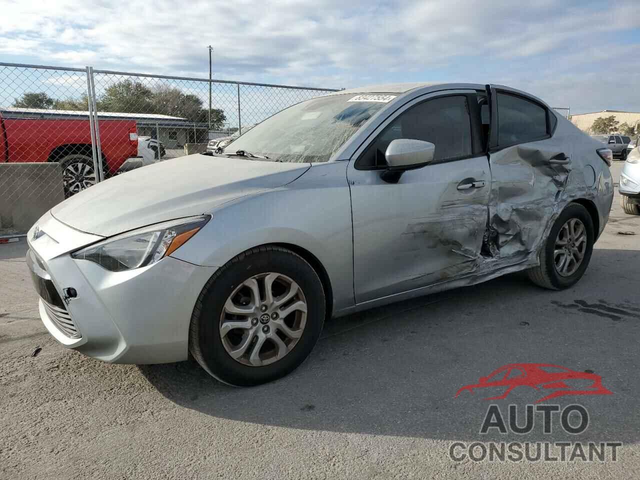 TOYOTA YARIS 2017 - 3MYDLBYV0HY169491