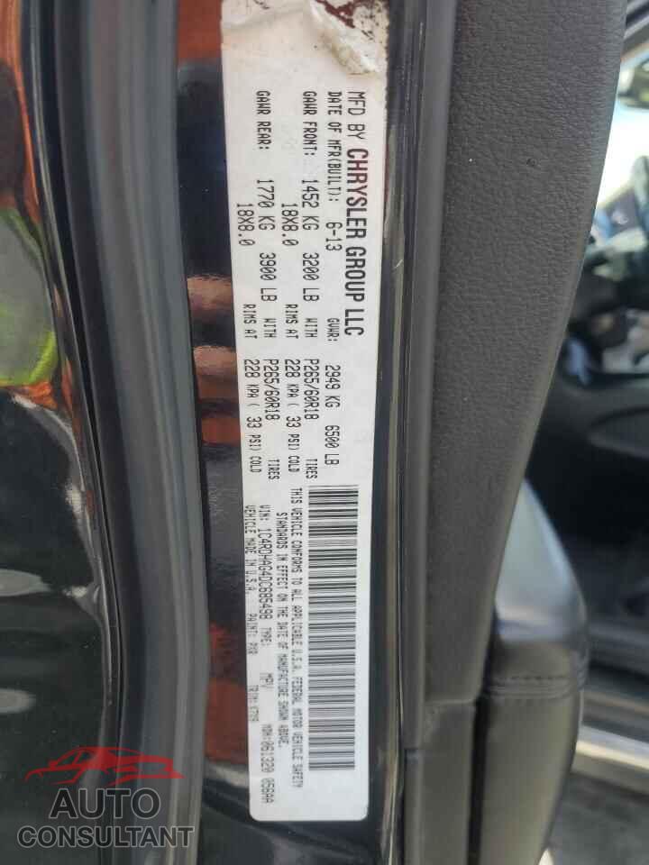 DODGE DURANGO 2013 - 1C4RDHAG4DC685498