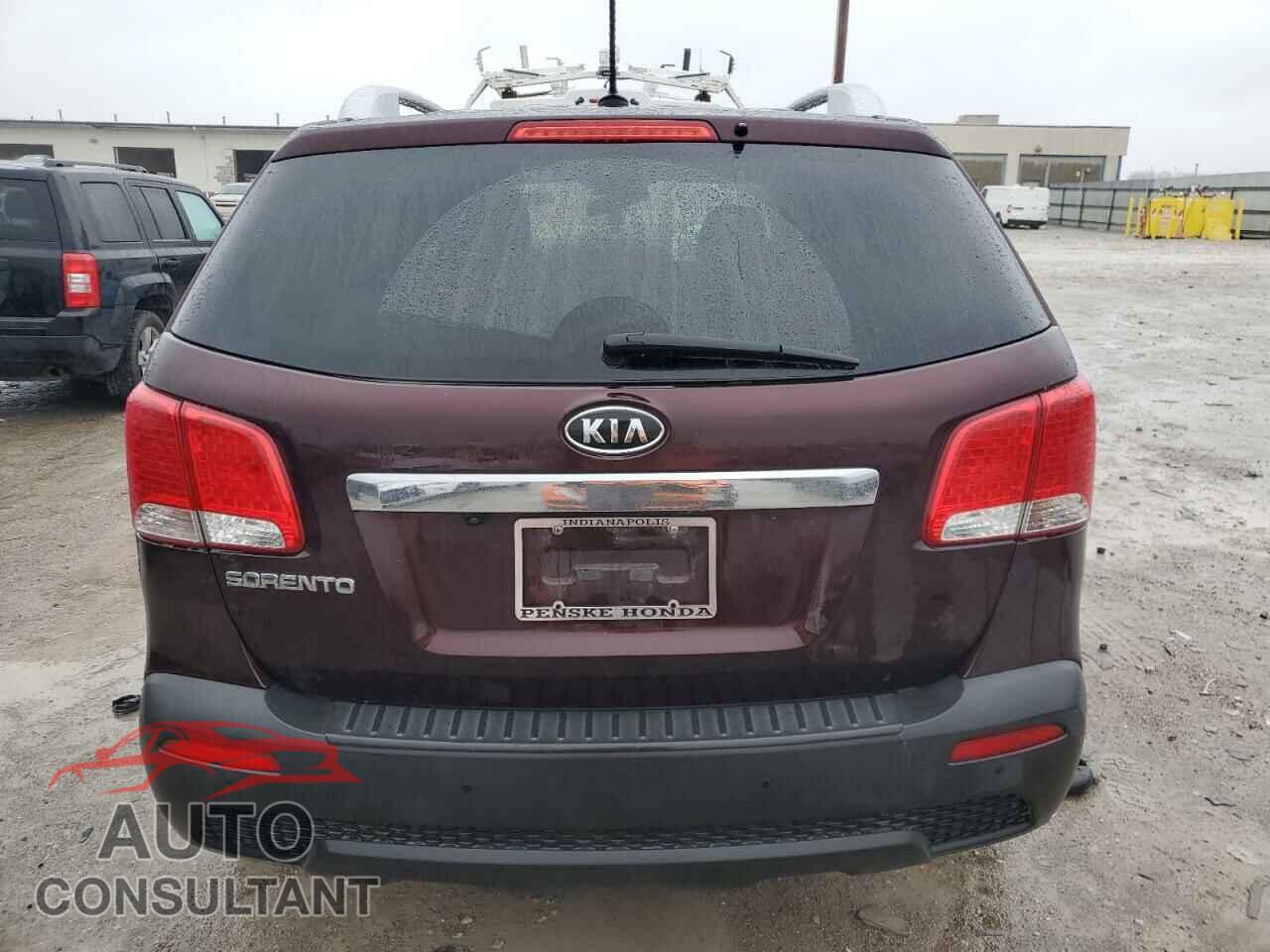 KIA SORENTO 2011 - 5XYKT4A2XBG181564