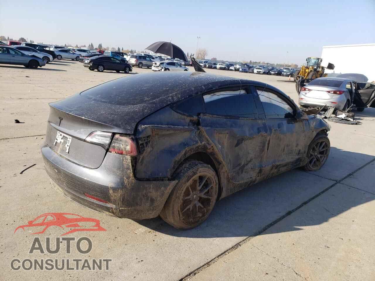 TESLA MODEL 3 2023 - 5YJ3E1EA3PF467589