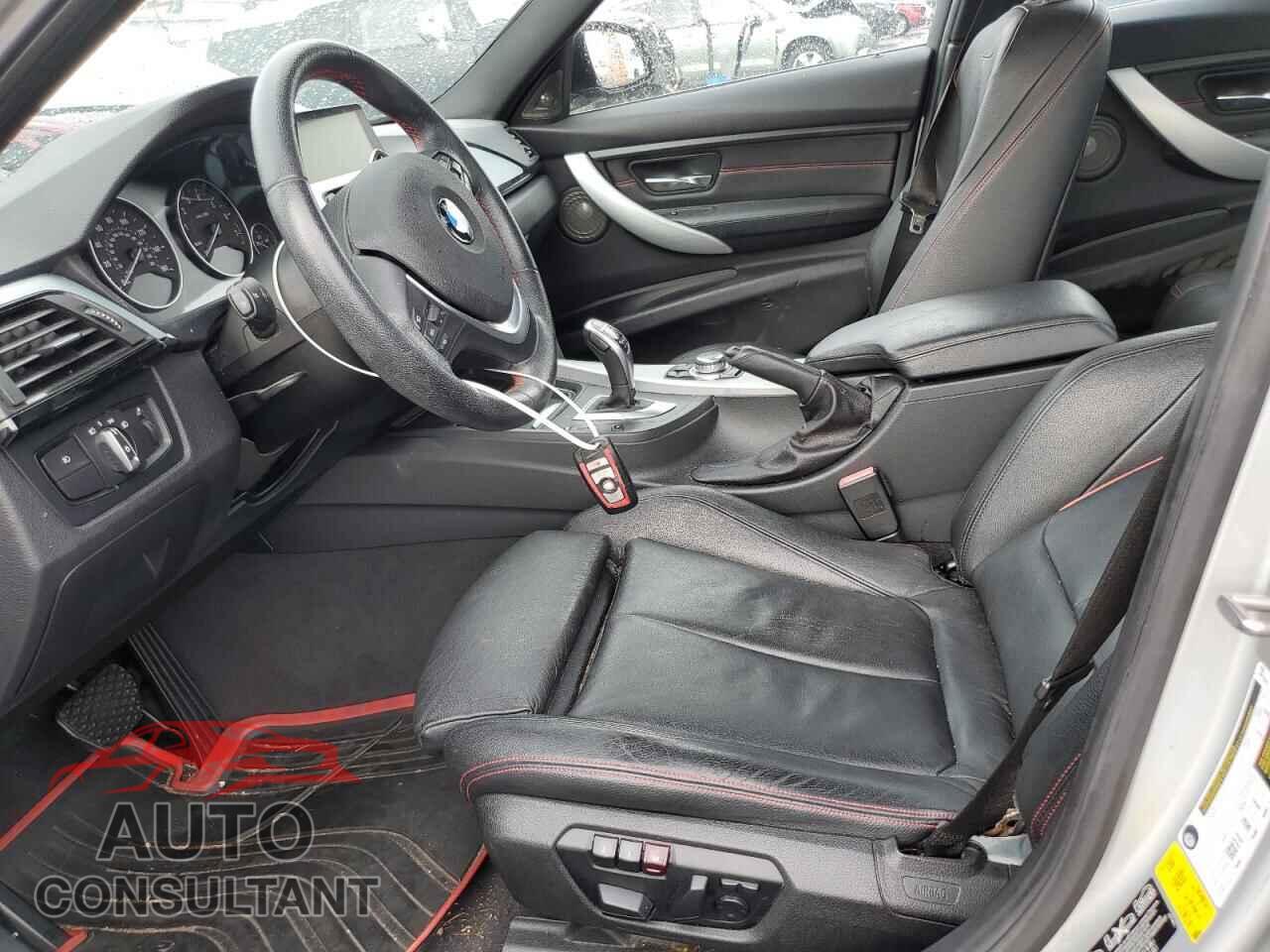 BMW 1 SERIES 2013 - WBA3F9C58DF145293