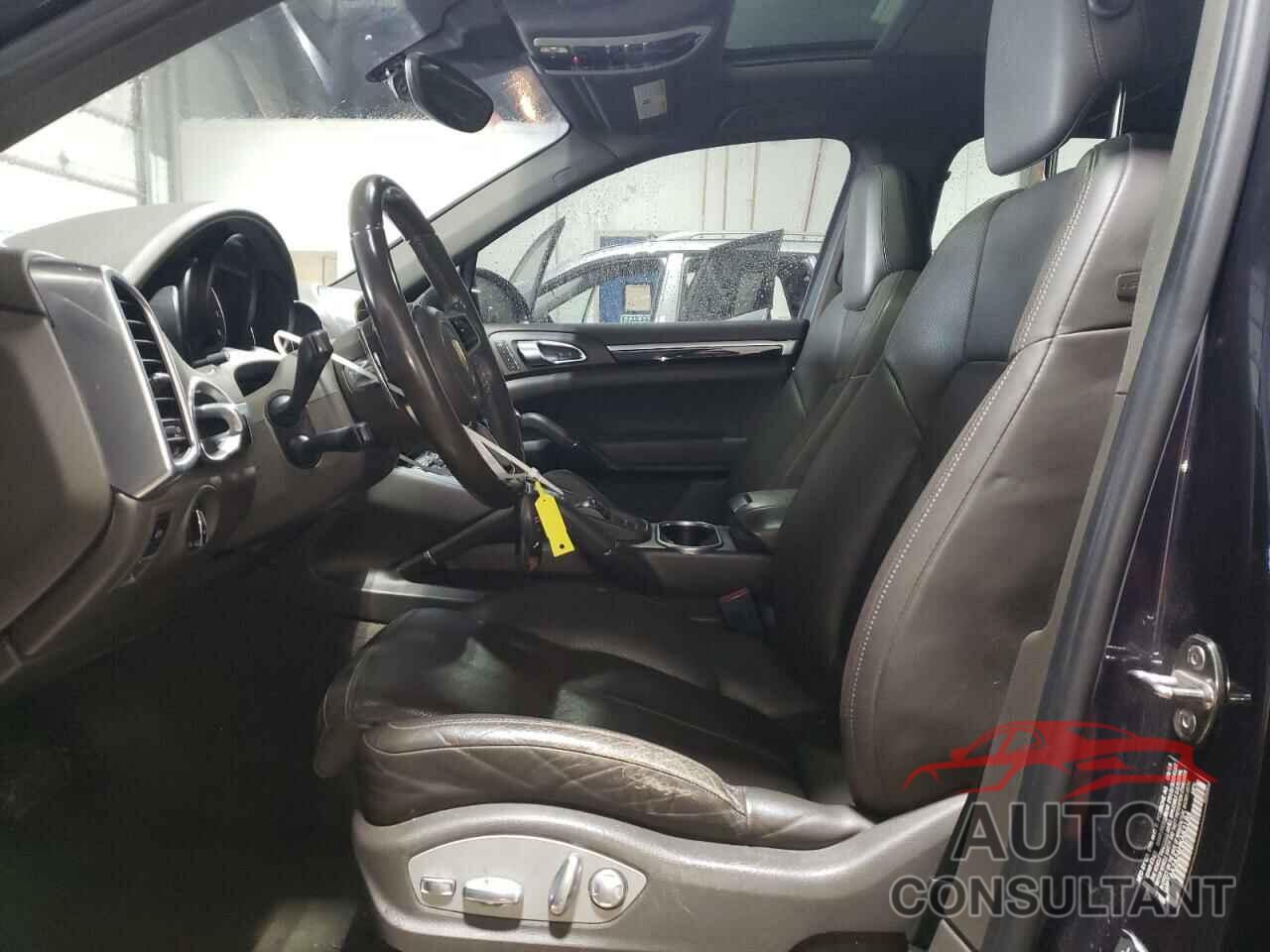 PORSCHE CAYENNE 2017 - WP1AA2A24HKA83184