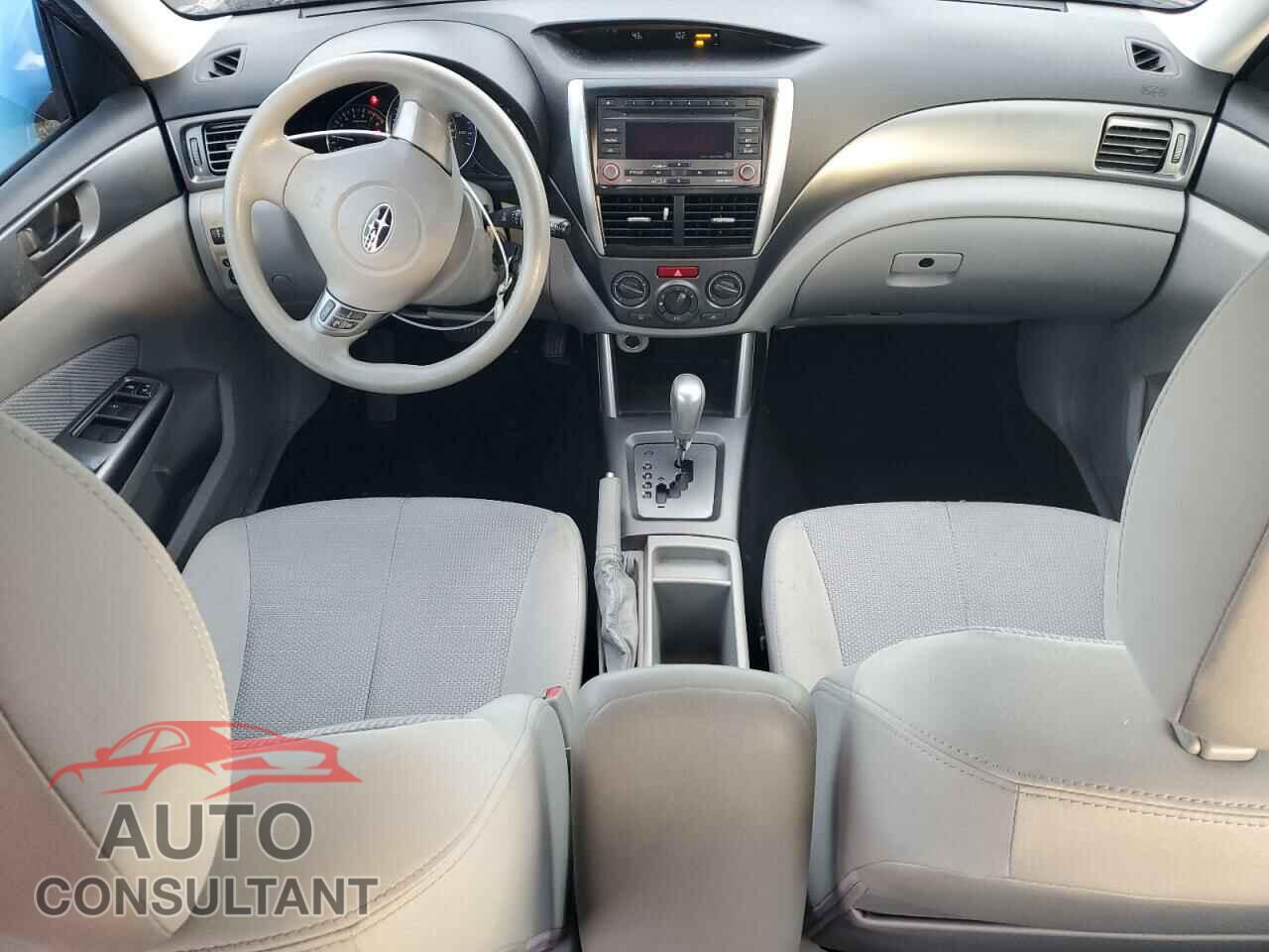 SUBARU FORESTER 2011 - JF2SHBBCXBH768417