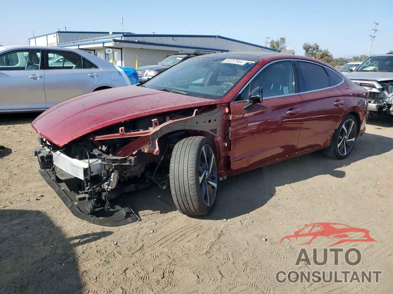 HYUNDAI SONATA 2023 - KMHL44J29PA267484