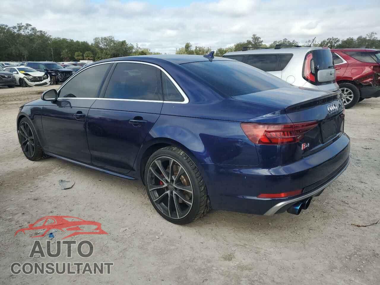 AUDI S4/RS4 2018 - WAUC4AF47JA050095