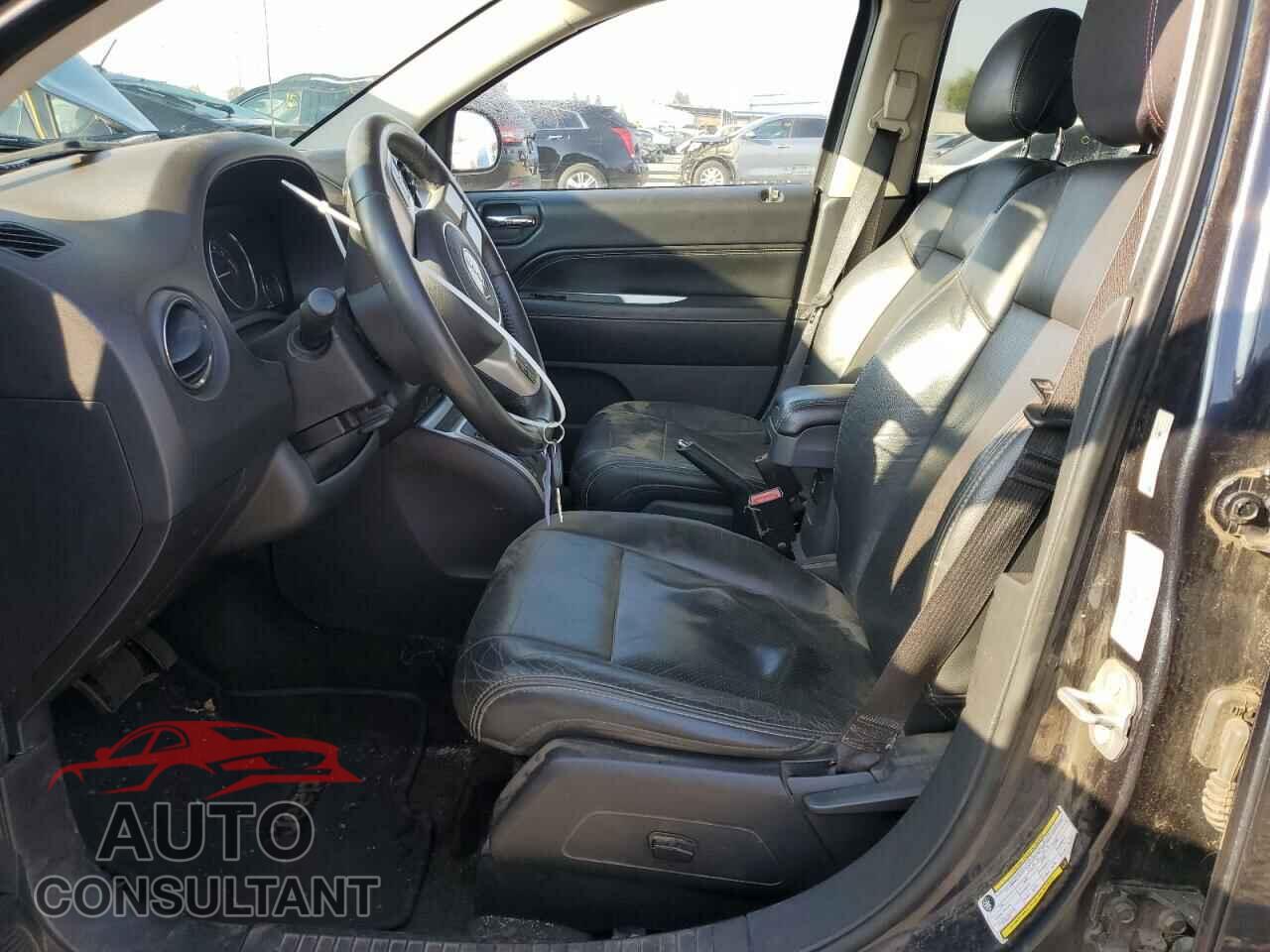 JEEP COMPASS 2015 - 1C4NJDCB3FD125180