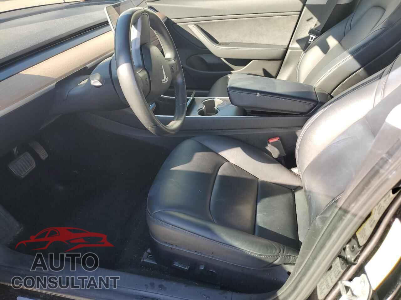 TESLA MODEL 3 2018 - 5YJ3E1EB2JF145560
