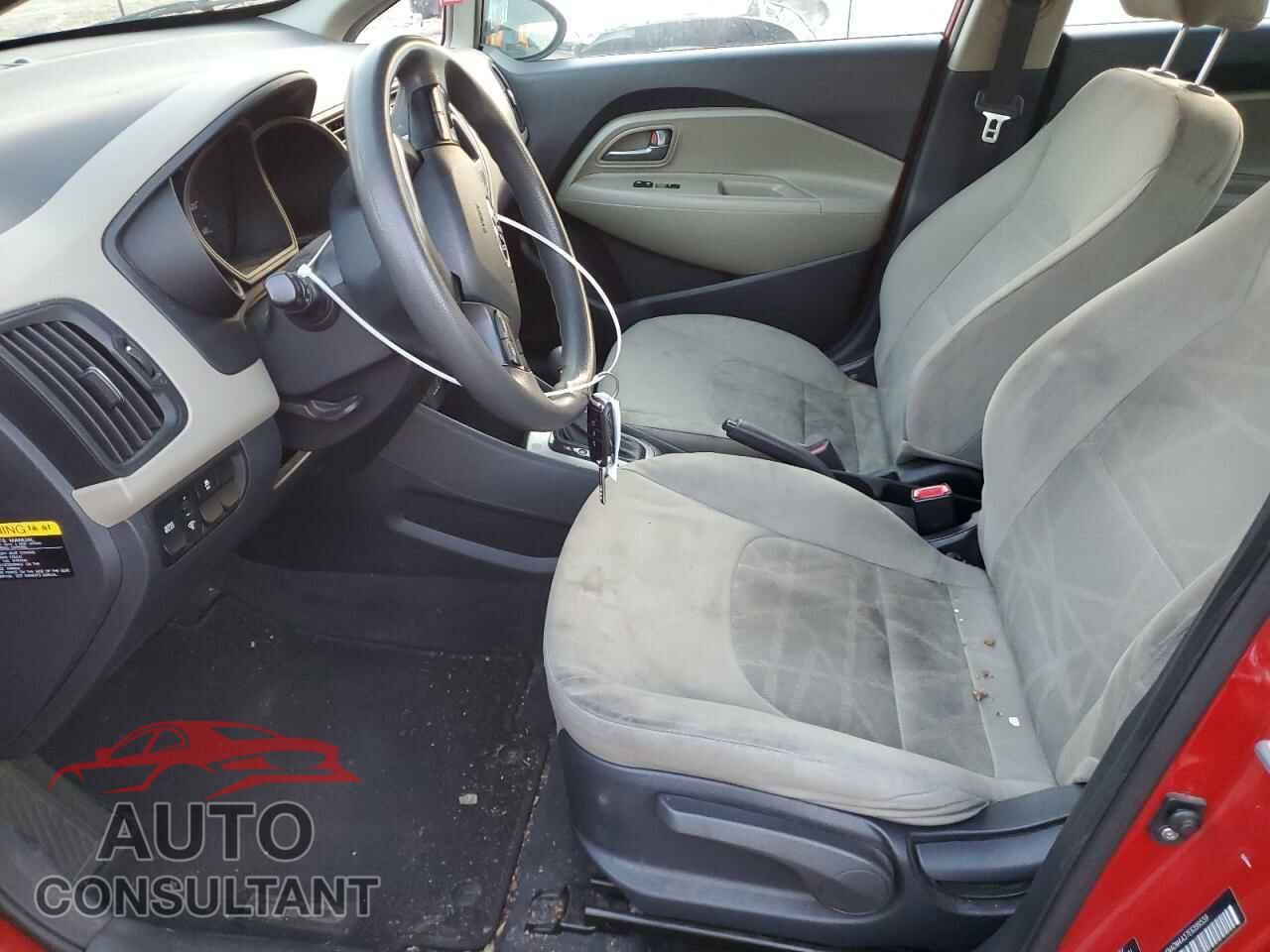 KIA RIO 2014 - KNADM4A37E6399559