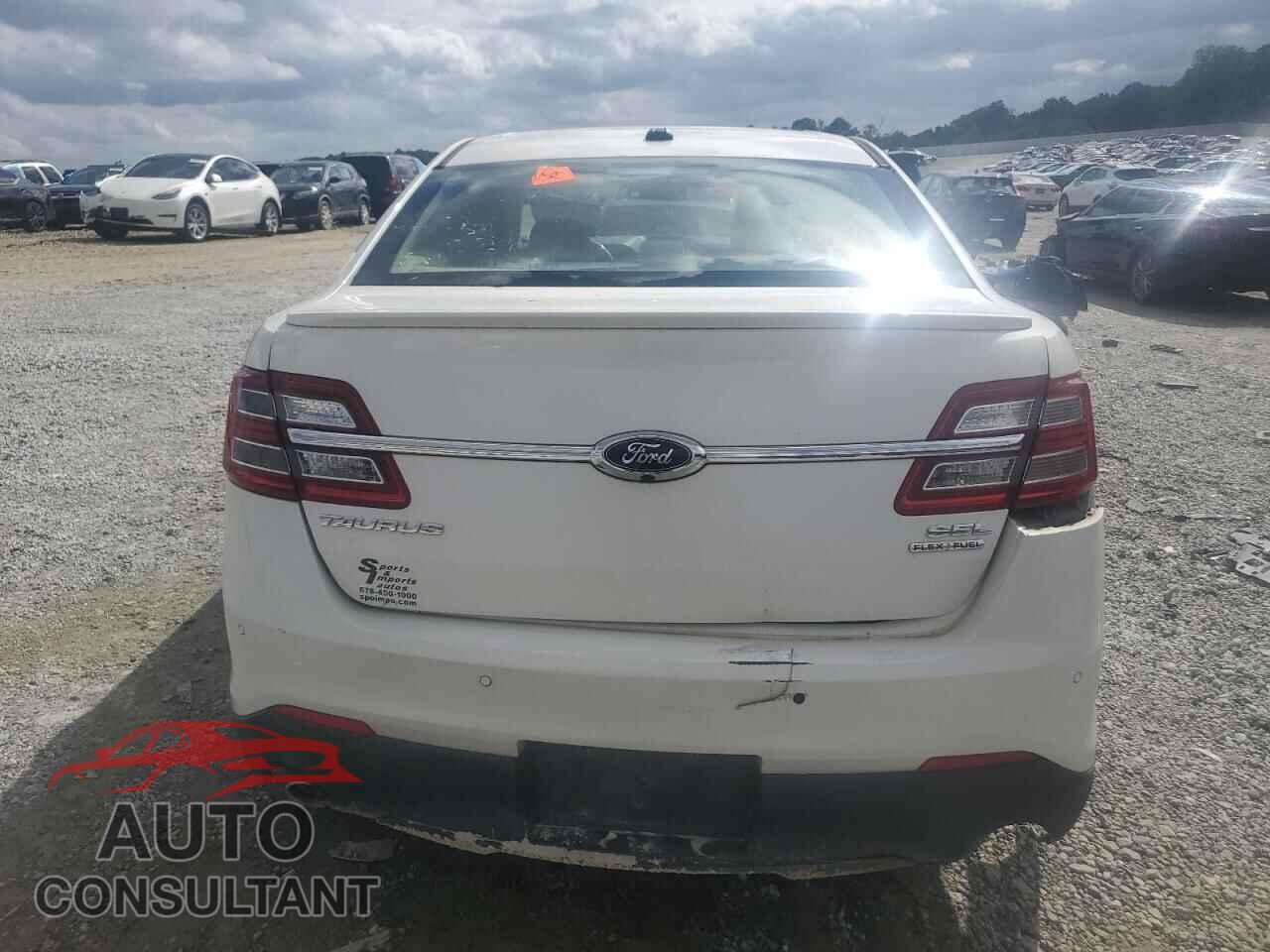 FORD TAURUS 2014 - 1FAHP2E84EG136113