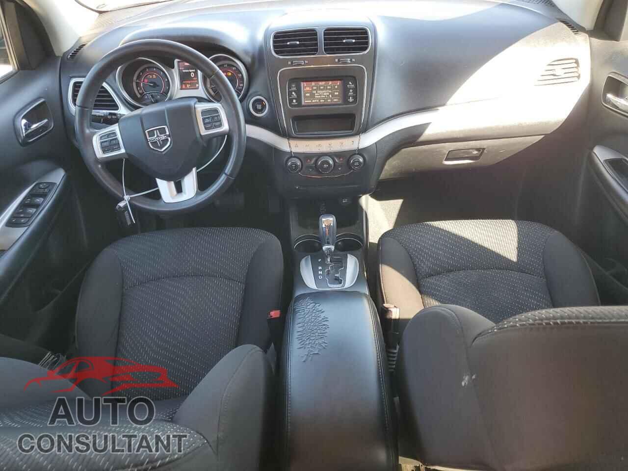 DODGE JOURNEY 2017 - 3C4PDCBB2HT564072