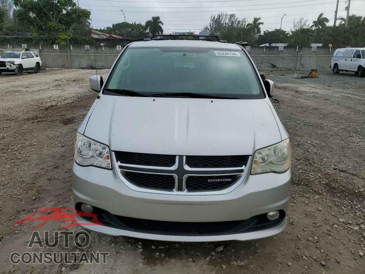 DODGE CARAVAN 2011 - 2D4RN5DG0BR606424