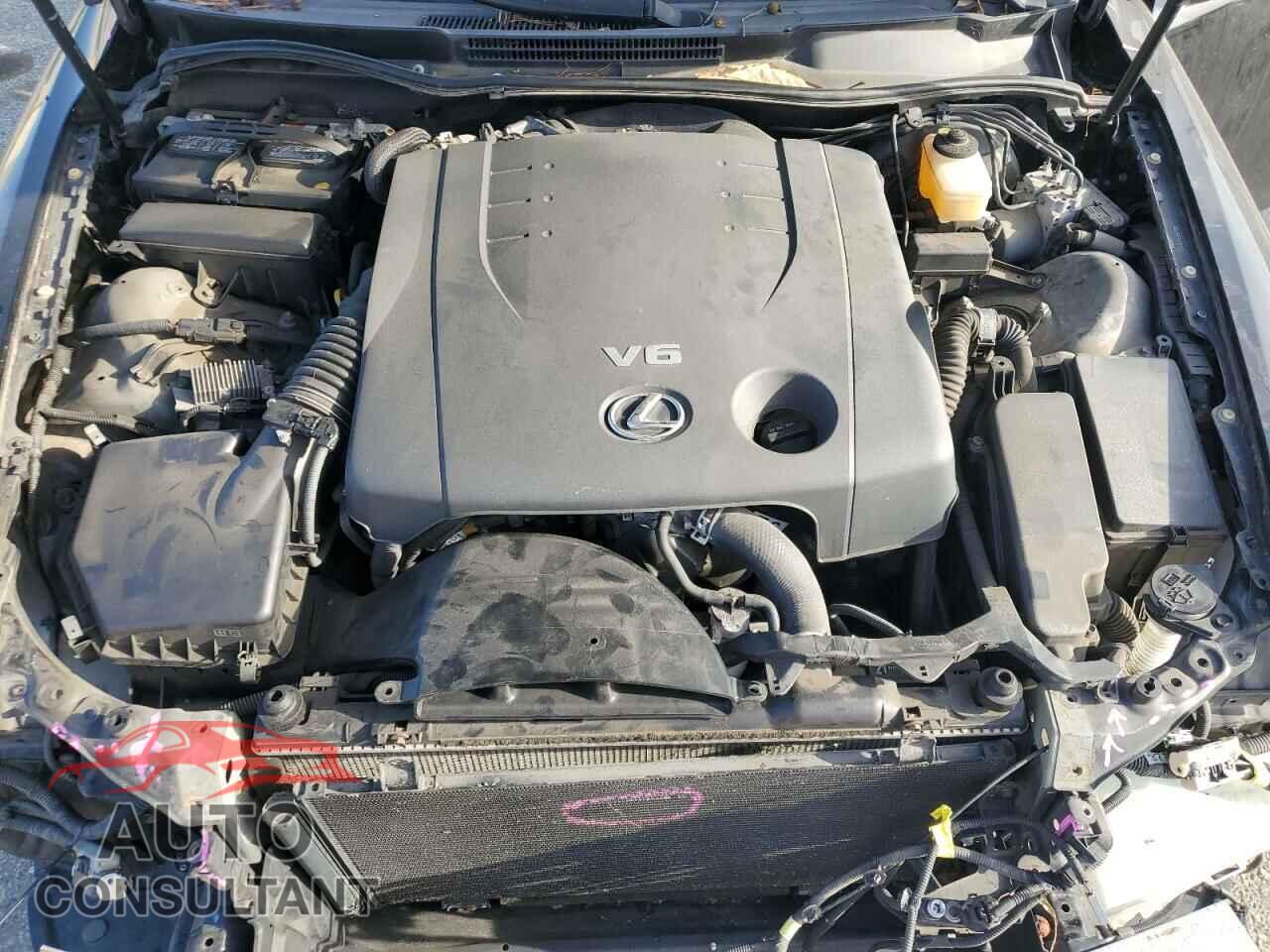 LEXUS IS 2011 - JTHBF5C26B5142021