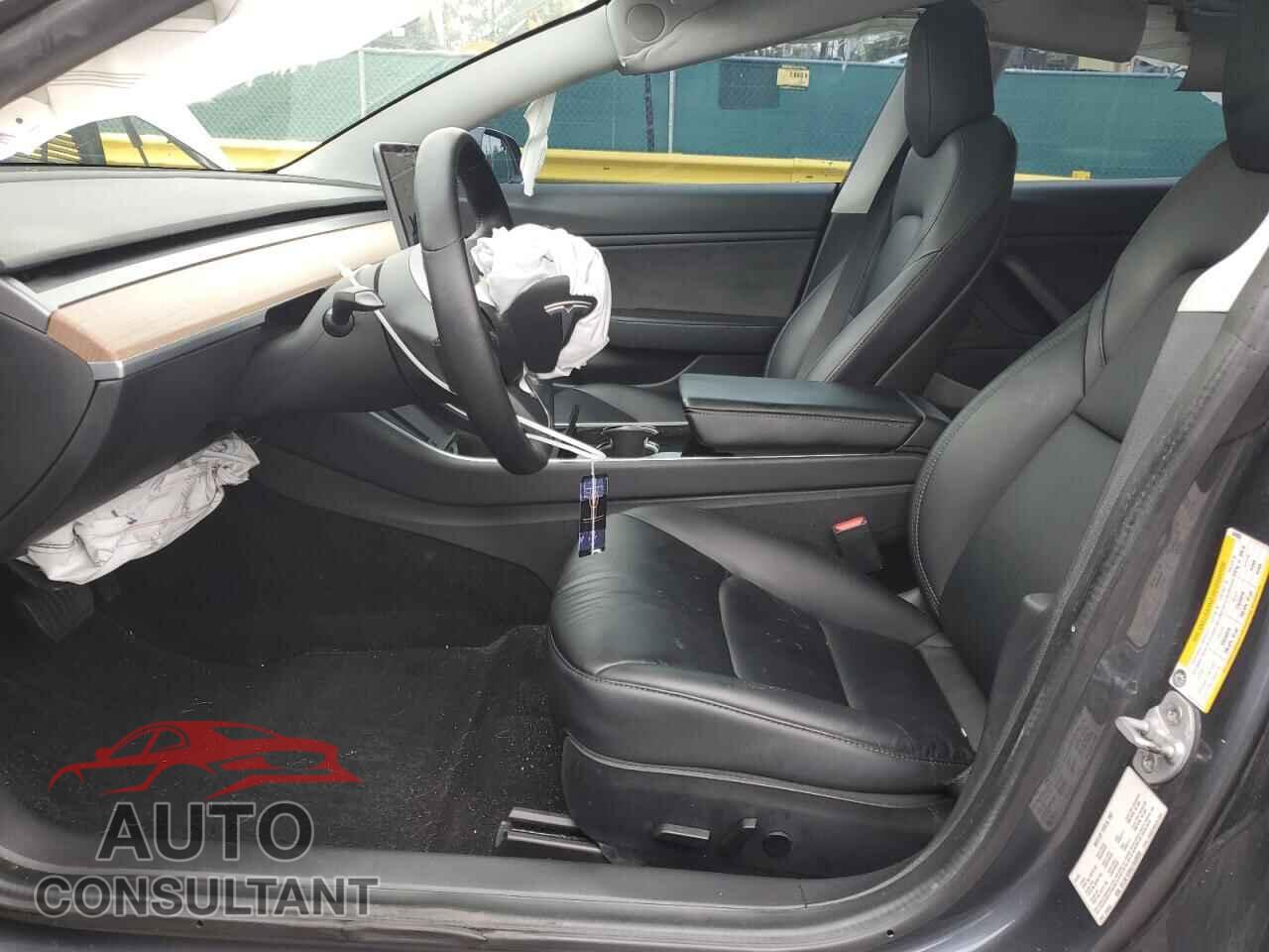 TESLA MODEL 3 2020 - 5YJ3E1EBXLF649809