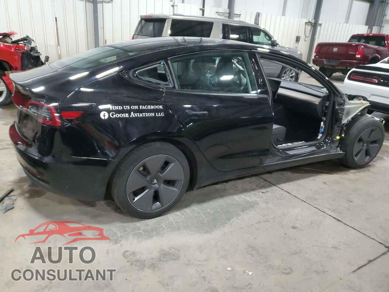 TESLA MODEL 3 2023 - 5YJ3E1EA7PF604646