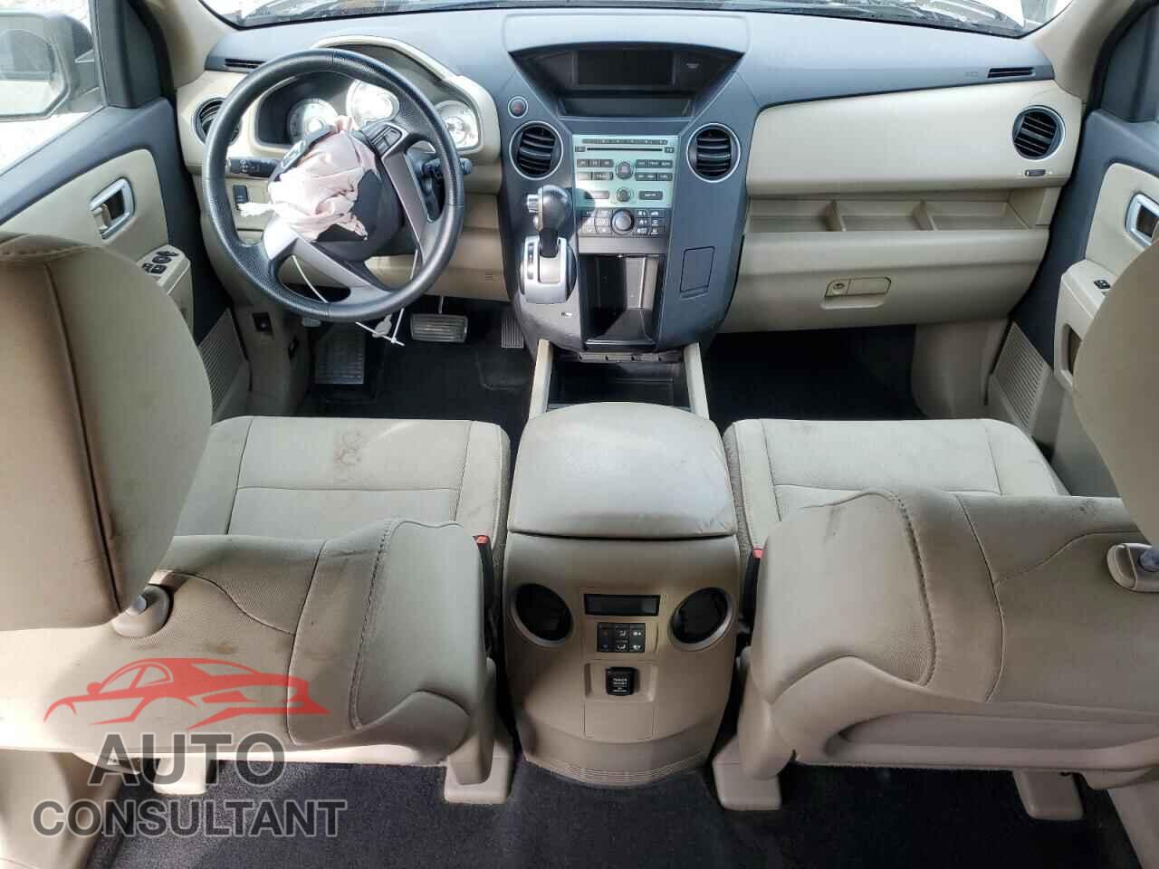 HONDA PILOT 2011 - 5FNYF3H20BB036607