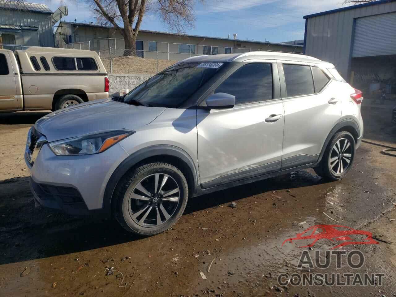 NISSAN KICKS 2019 - 3N1CP5CU4KL552193