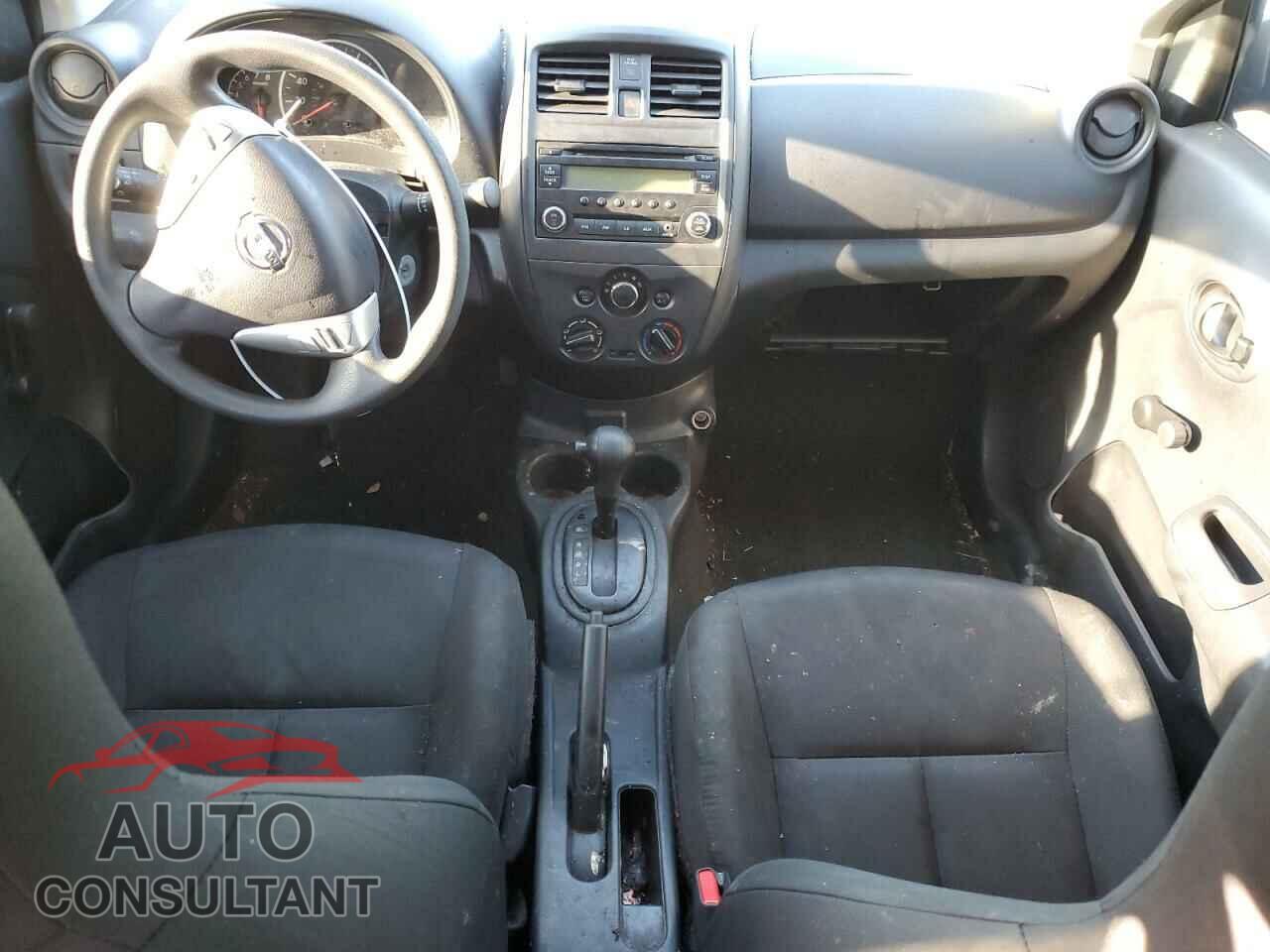 NISSAN VERSA 2017 - 3N1CN7AP8HL849734